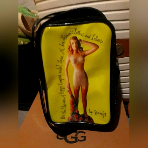 Vintage Y2K Lucious Lana By Benefits Makeup Case Plastic Green Black. - Picture 1 of 7